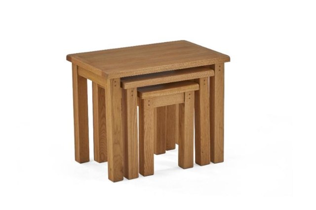Burford Country Oak Nest of Tables Burford Country Oak Nest of Tables