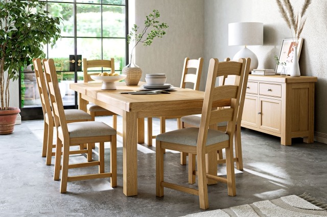 Normandy Chunky Country Oak Large Extending Dining Table Normandy Chunky Country Oak Large Extending Dining Table