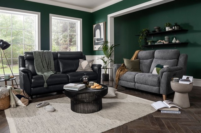 La-Z-Boy Kenzie Seater Power Recliner Sofa with Head Tilt