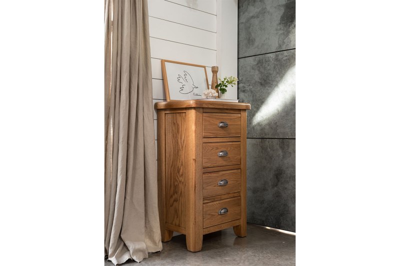 Tewkesbury Smoked Oak 4 Drawer Chest of Drawers Tewkesbury Smoked Oak 4 Drawer Chest of Drawers