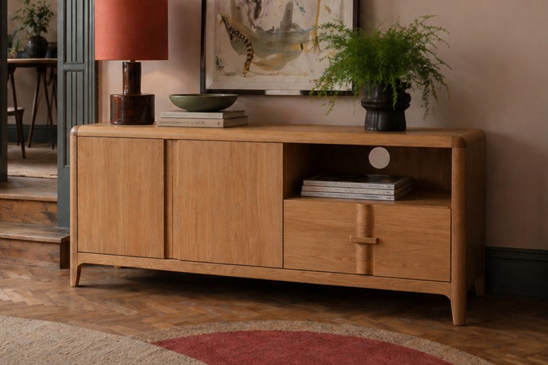 G Plan Maddison Oak TV Unit G Plan Maddison Oak TV Unit