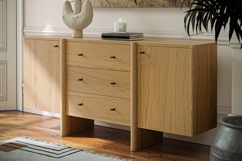 Como Oak Large Sideboard Como Oak Large Sideboard