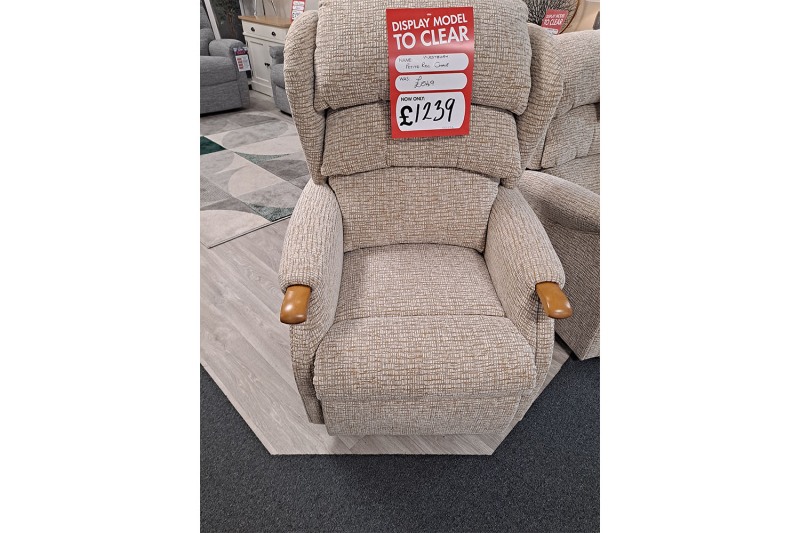 Ex-Display Plymouth - Celebrity Westbury Petite Recliner Chair Ex-Display Plymouth - Celebrity Westbury Petite Recliner Chair