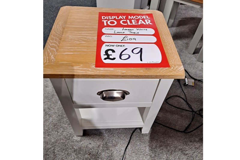 Ex-Display Plymouth - Chester Painted Oak White Lamp Table Ex-Display Plymouth - Chester Painted Oak White Lamp Table