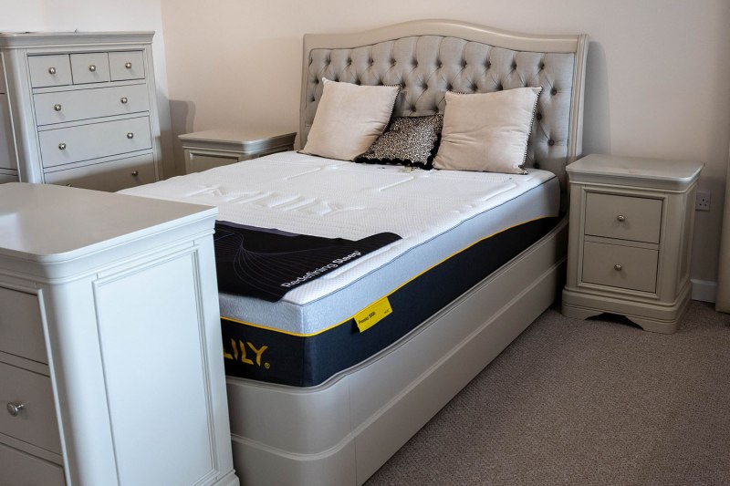 Ex-Display Liskeard - Mabel 5Ft King Size Upholstered Bed Frame Ex-Display Liskeard - Mabel 5Ft King Size Upholstered Bed Frame