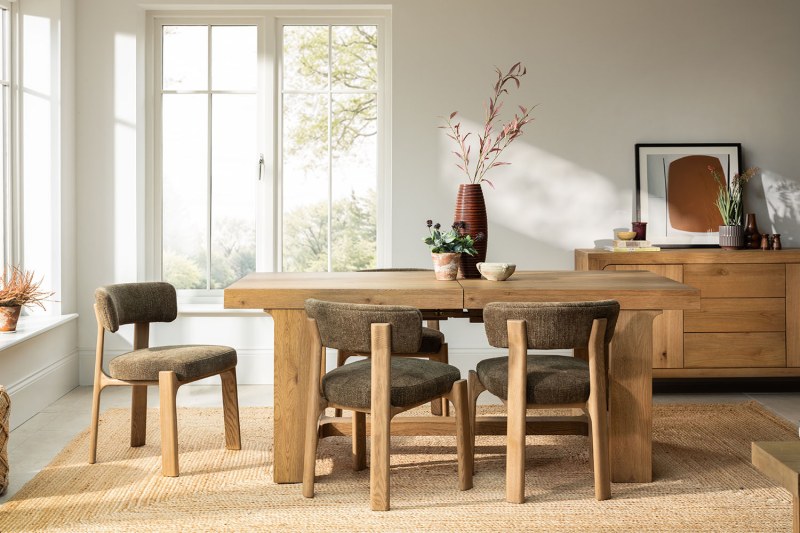 Wyatt Reclaimed Oak 184-260cm Extending Dining Table Wyatt Reclaimed Oak 184-260cm Extending Dining Table