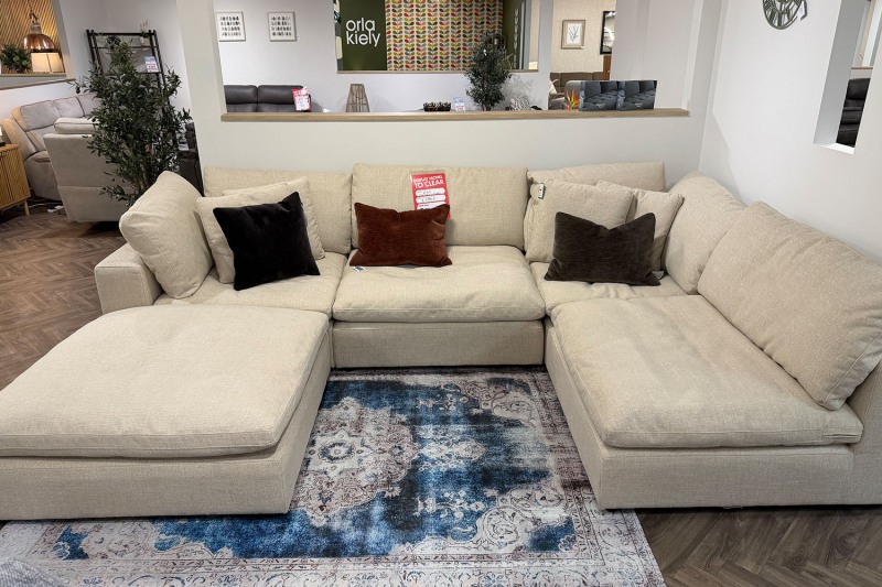 Ex-Display Truro - Baker Zen U5 Piece Upholstery Group (2x Corner Sections/2x Middle Sections & Otto Ex-Display Truro - Baker Zen U5 Piece Upholstery Group (2x Corner Sections/2x Middle Sections & Otto