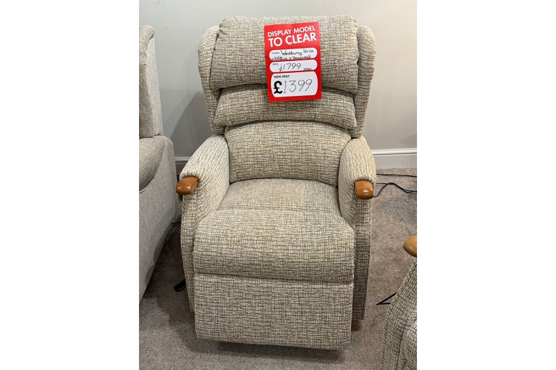 Ex-Display Truro - Celebrity Westbury Petite Dual Motor Riser Recliner With Headrest Ex-Display Truro - Celebrity Westbury Petite Dual Motor Riser Recliner With Headrest