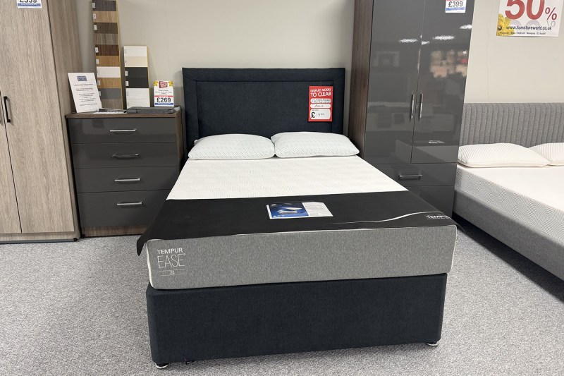 Ex-Display Newquay - Tempur 4’6 25cm Ease Buckingham continental drawer divan and Harlow headboard Ex-Display Newquay - Tempur 4’6 25cm Ease Buckingham continental drawer divan and Harlow headboard
