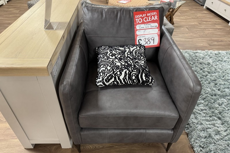 Ex-Display Plymouth - Warren Chair with Scatter Cushion Ex-Display Plymouth - Warren Chair with Scatter Cushion