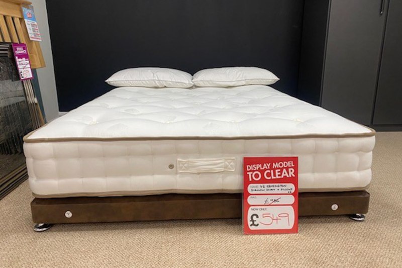 Ex-Display St Austell - Kensington 4'6 Double Shallow Divan Bed + 2 Pillows Ex-Display St Austell - Kensington 4'6 Double Shallow Divan Bed + 2 Pillows