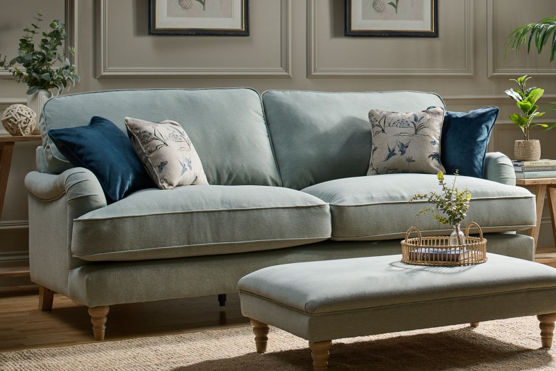 Beatrice Traditional Upholstered Sofa Beatrice Traditional Upholstered Sofa