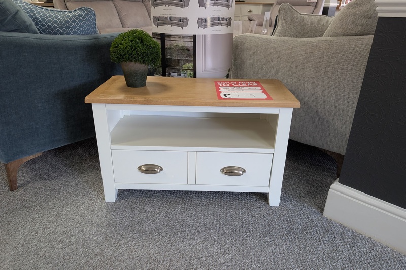 Ex-Display Newquay - Nebraska White Painted Small TV Unit Ex-Display Newquay - Nebraska White Painted Small TV Unit