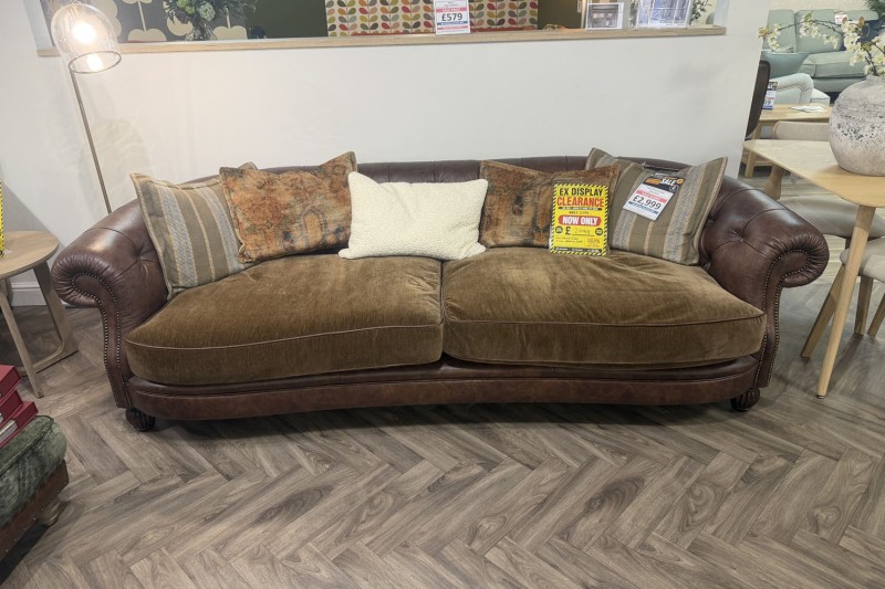 Ex-Display Truro - Tetrad Kensington Grand Sofa Ex-Display Truro - Tetrad Kensington Grand Sofa