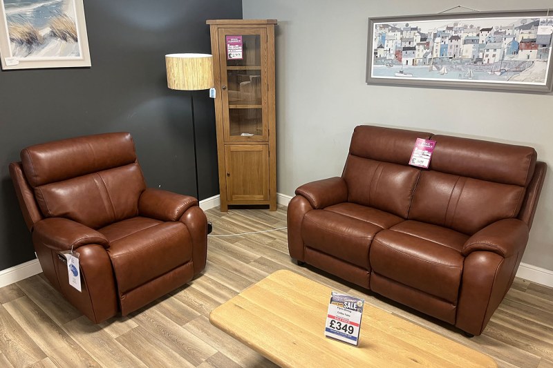 Ex-Display Redruth - La-Z-Boy Winchester Leather 2 Seater Sofa & Power Recliner Chair Ex-Display Redruth - La-Z-Boy Winchester Leather 2 Seater Sofa & Power Recliner Chair