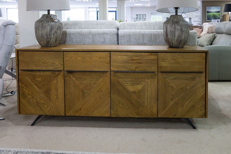 Ex-Display Liskeard - Hudson Solid Oak Extra Large Sideboard Ex-Display Liskeard - Hudson Solid Oak Extra Large Sideboard