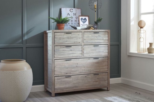 Tuscan Springs Reclaimed Wood 6 Drawer Chest of Drawers Tuscan Springs Reclaimed Wood 6 Drawer Chest of Drawers