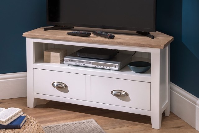 Chester Oak Painted White - Corner TV Unit 90cm Wide| F&B All White Chester Oak Painted White - Corner TV Unit 90cm Wide| F&B All White