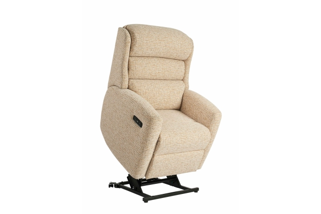 Celebrity Celebrity Somersby Fabric Petite Recliner Chair