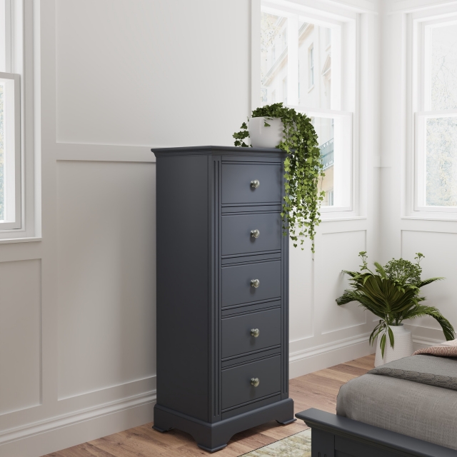 Narrow chest of discount drawers for bedroom
