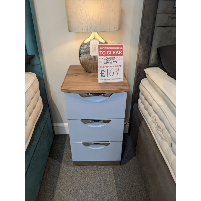 Store Clearance Items Cordoba 3 Drw Bedside