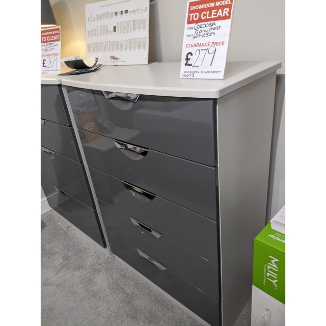 Store Clearance Items Cordoba 5 Drw Chest