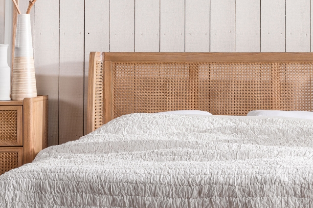 Bed base queen wood discount