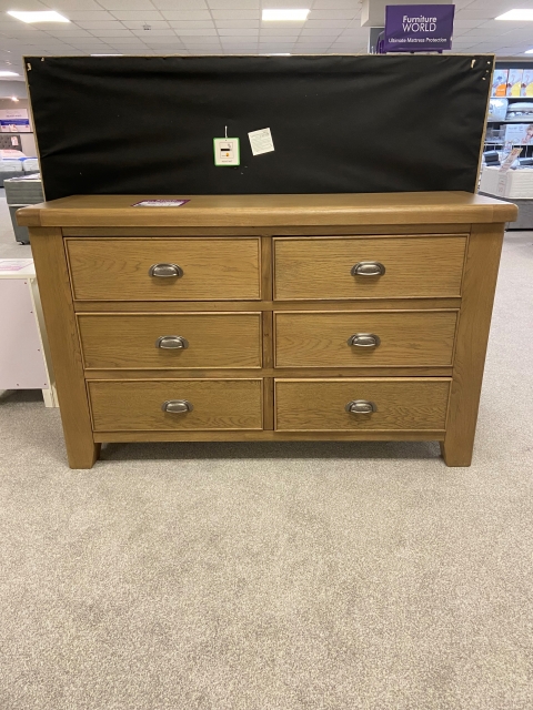 Store Clearance Items HO 6 Drawer Chest