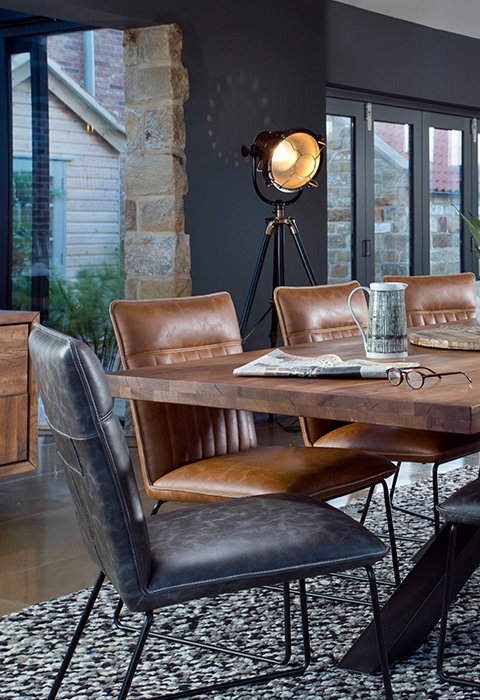 Samirah dining set with 4 chairs discount